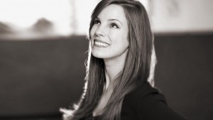 photographe portrait nancy metz strasbourg femme book lifestyle smile nb
